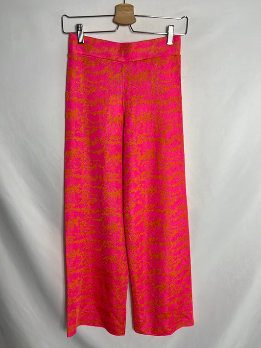 ZARA. Fuchsia culottes. TS