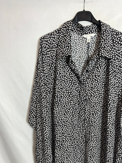 H&M. Vestido midi negro margaritas. T XL