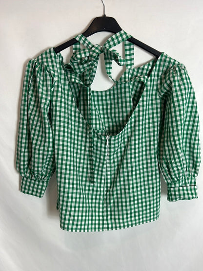 NATALI. Blusa cuadros vichy hombros al aire. T S