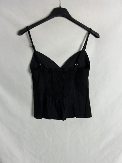 ZARA. Black linen-effect top with pleats. TS