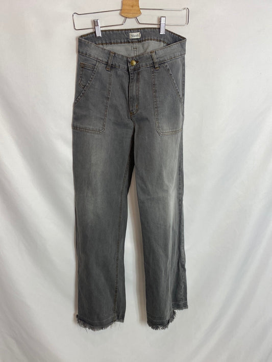 NÍCOLI. Vaqueros gris T. 36