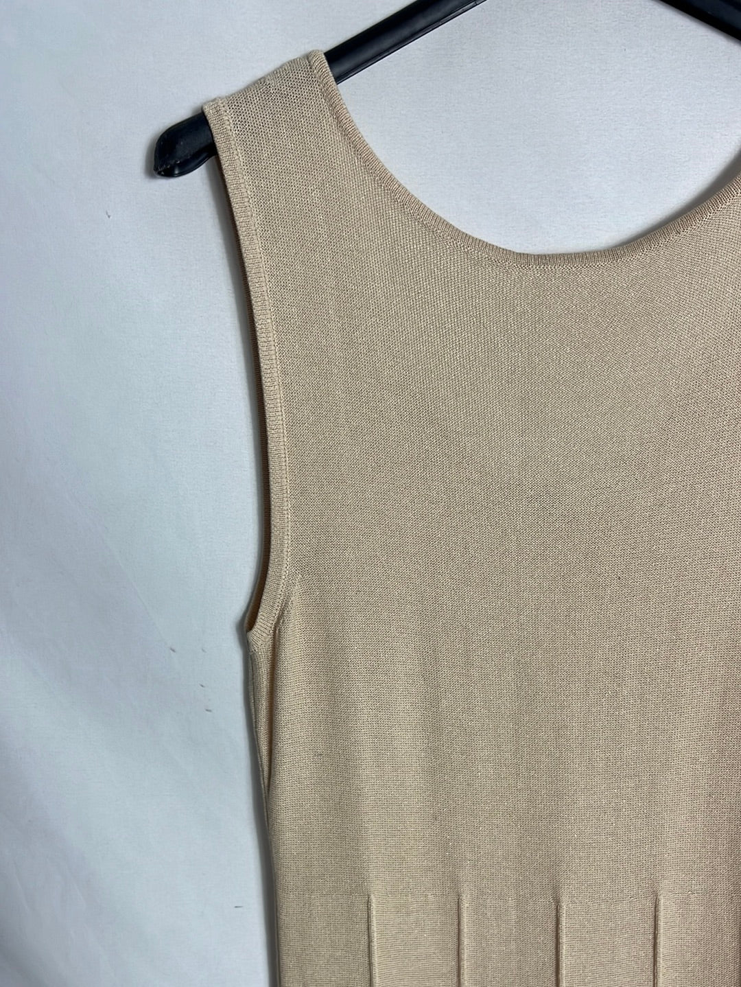 ZARA. Vestido midi punto beige. T M