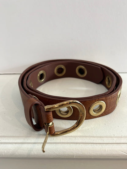 SPRINGFIELD. Cinturón marrón tachuelas. T 95