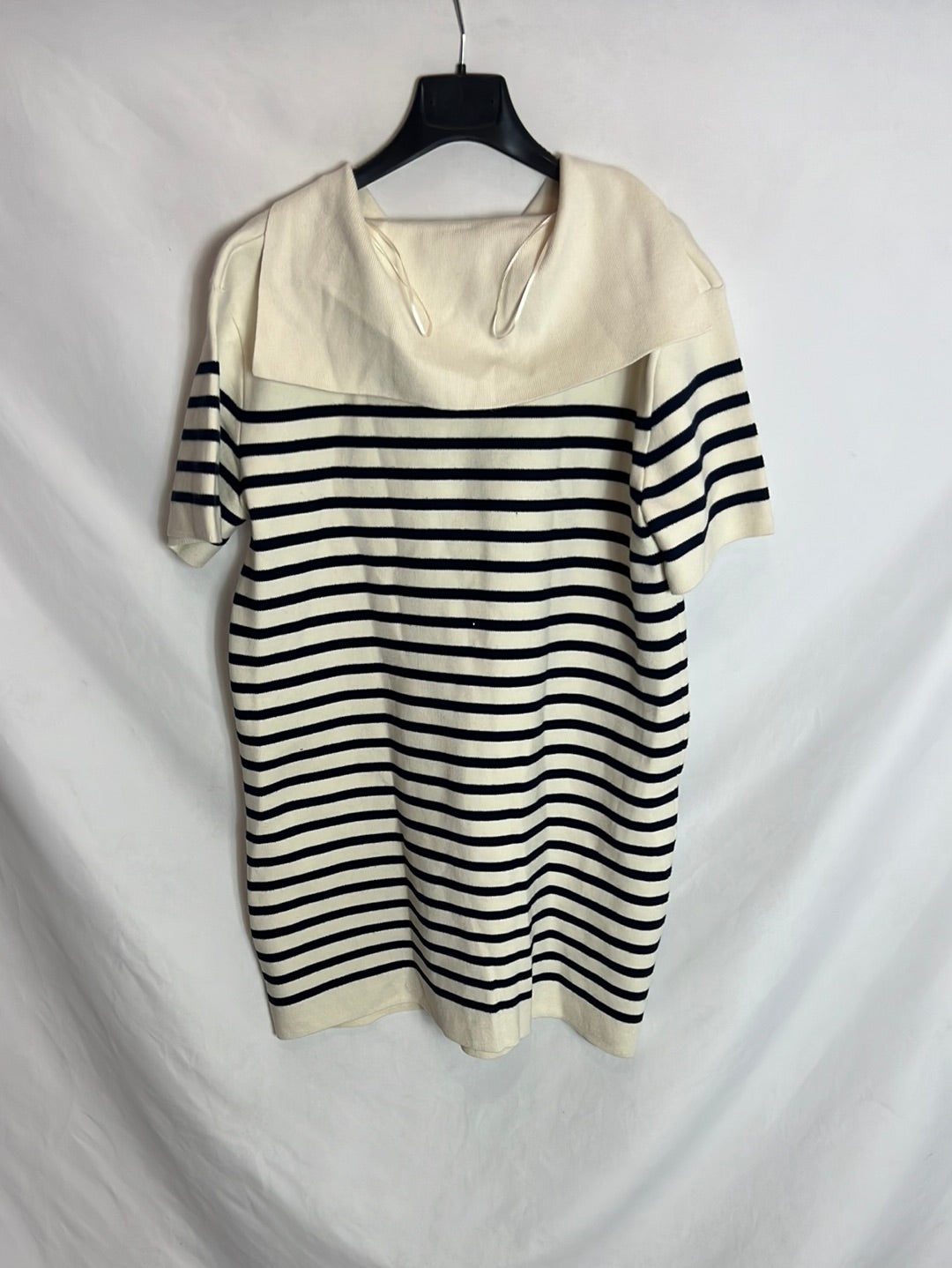 ZARA. Vestido corto punto rayas. T.L