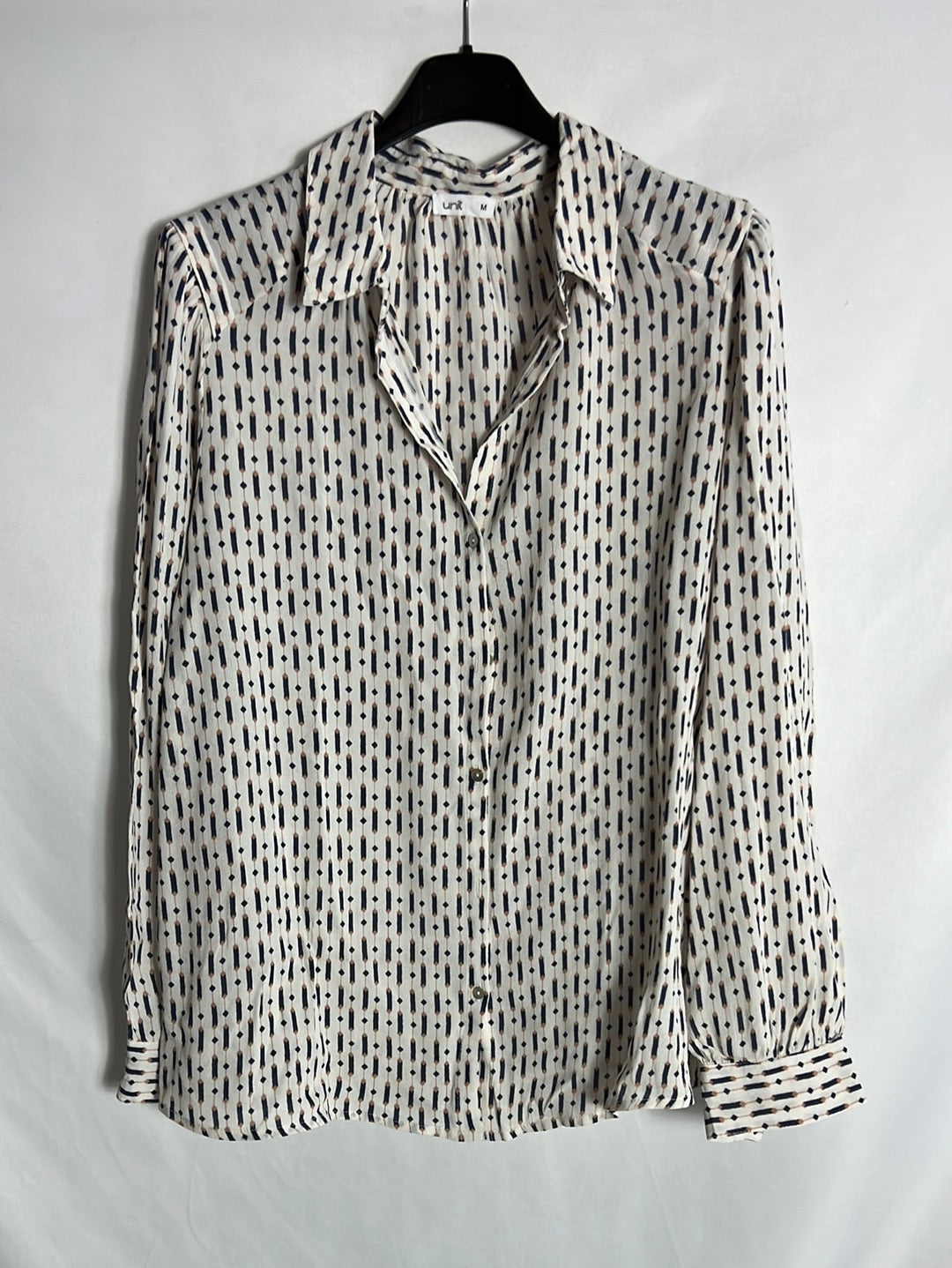 UNIT. White printed blouse. TM