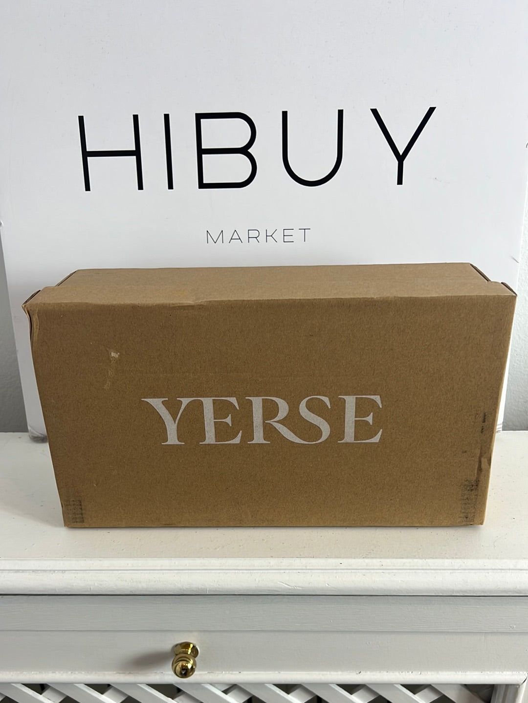 YERSE. Zapatillas beige cordones. T 38