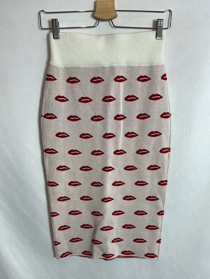 AMERICAN RETRO. Falda midi punto labios. T 00 (34)