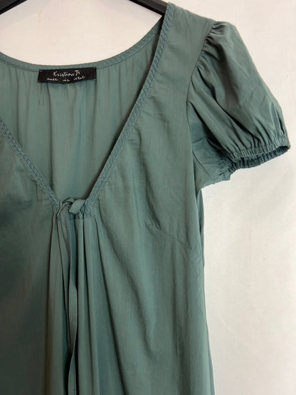 KRISTINA TI. Short green dress with seam detail. Size 42 (M)
