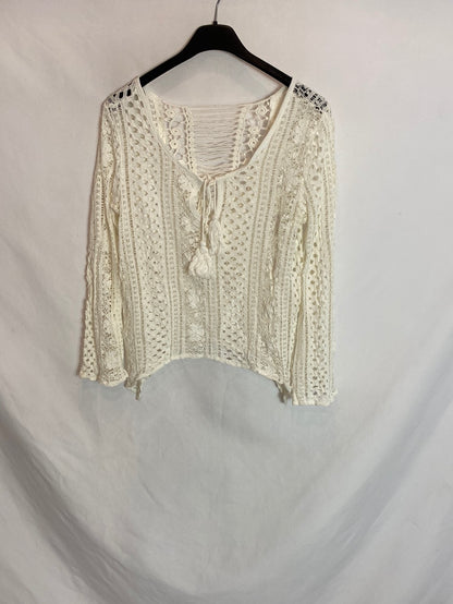 OTHERS. Long-sleeved lace t-shirt. TS