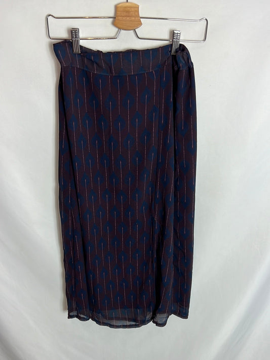 LUA. Burgundy midi skirt with TU(xs) print