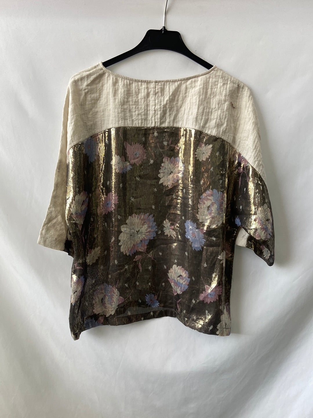 MASSCOB. Blusa brillante T.xs