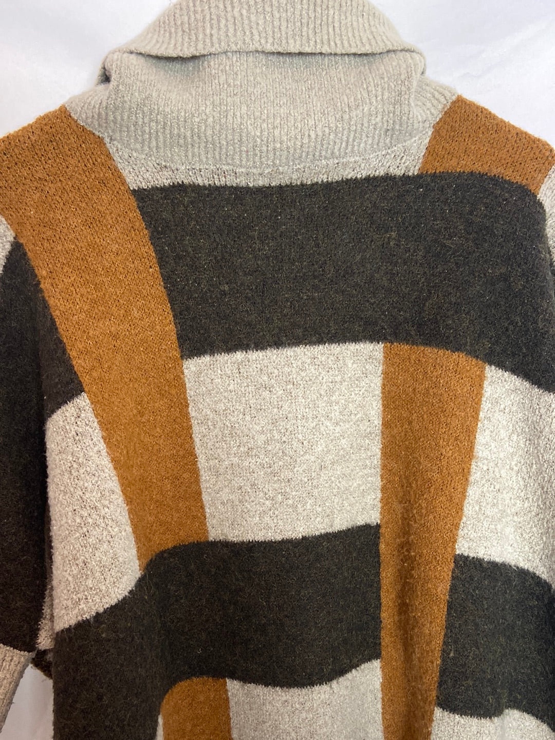 ZARA. Jersey manga corta cuadros. T.M