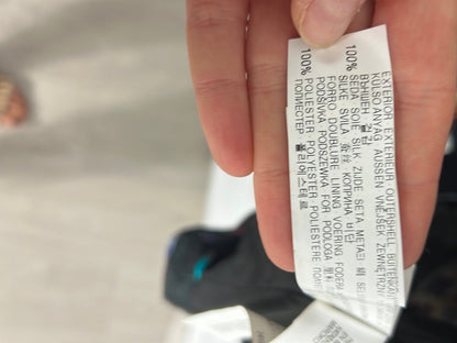 ZARA. Kimono seda estampado mariposas. T M