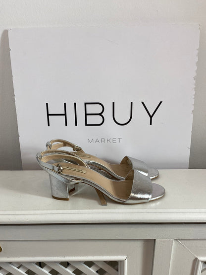 MASSIMO DUTTI. Sandalias tacón plateadas. T.37