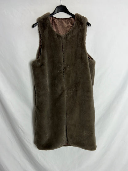 OTRAS. Chaleco pelo marrón largo T.M