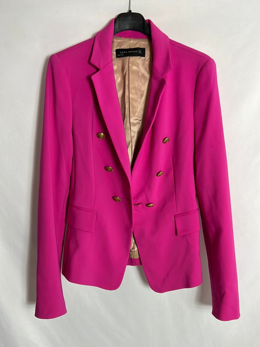 ZARA. Blazer rosa botones dorados. T S