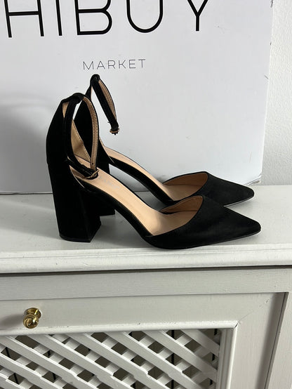 TULIPANO. Black high heels with ankle buckle. Size 37