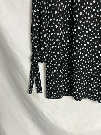 H&M. Vestido corto negro flores. T 40