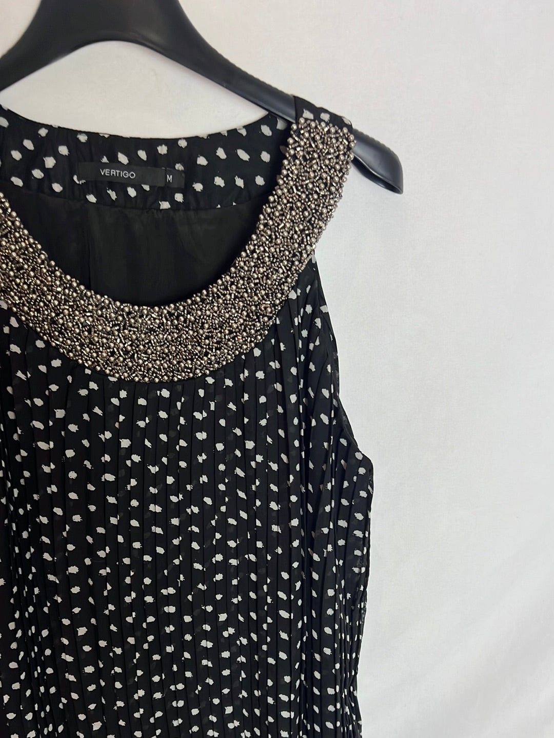 VERTIGO. Vestido corto fluido. T.M