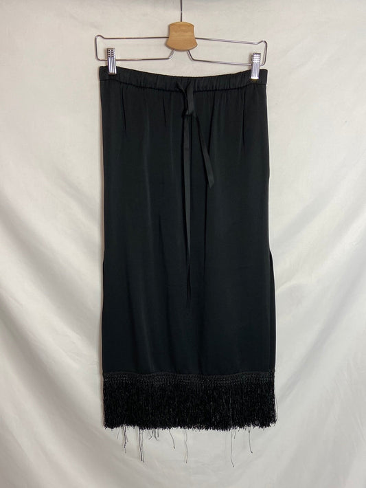 ZARA. Falda negra satinada T.s