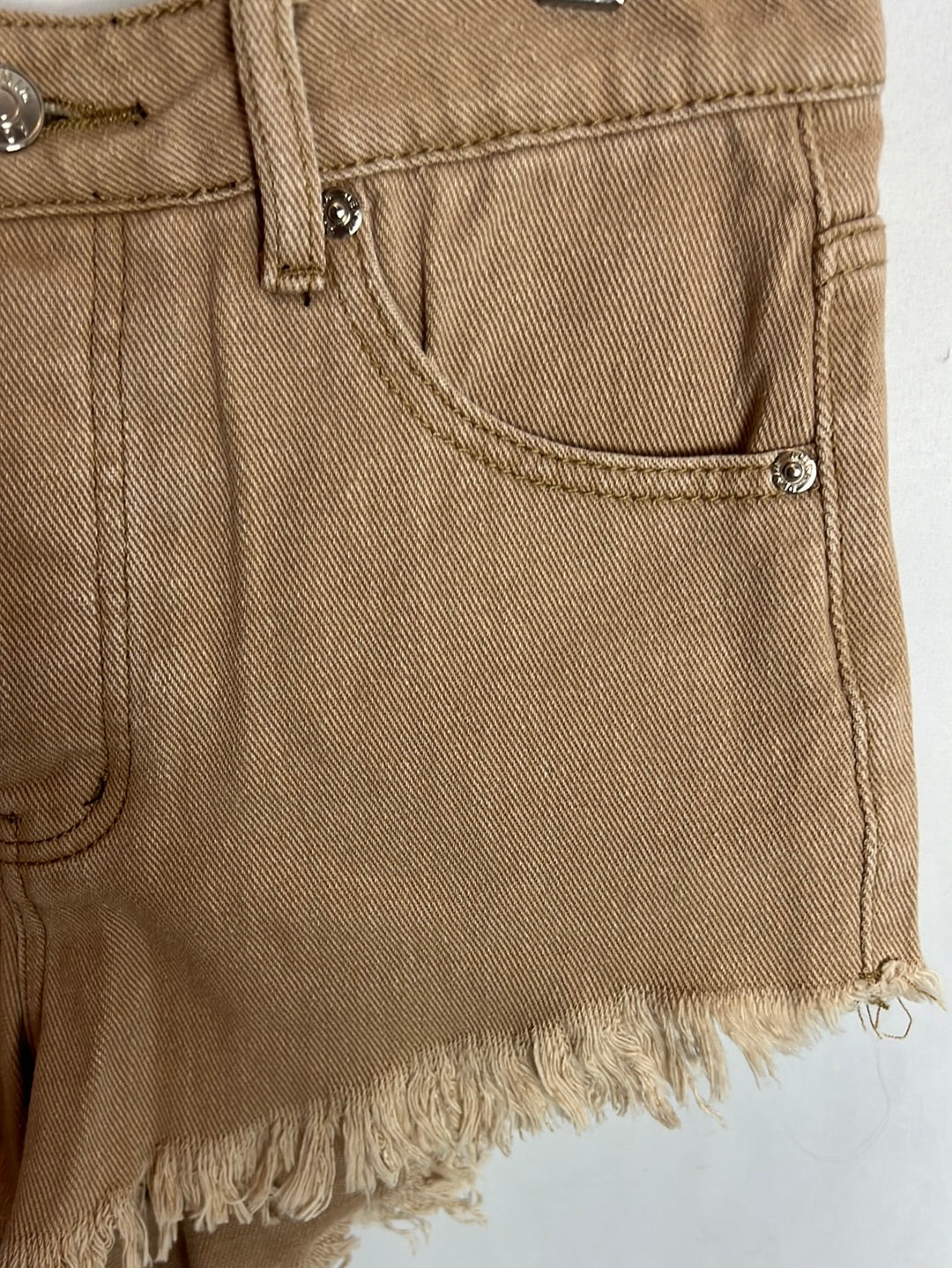 ADIKA. Beige Ts denim shorts