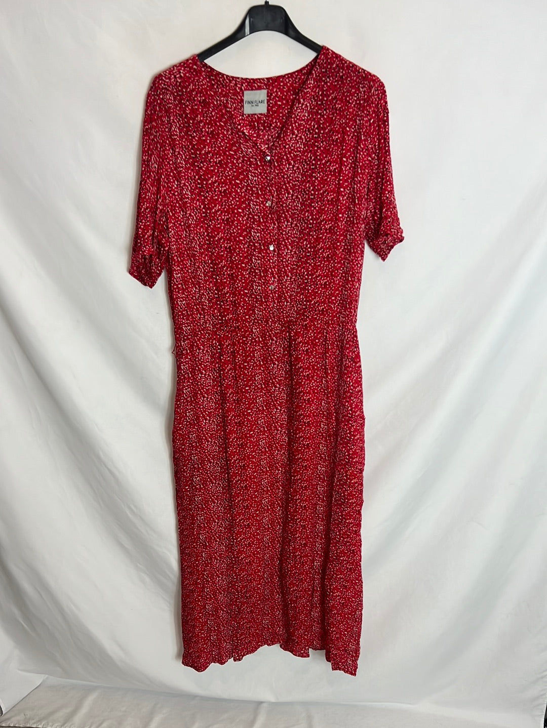 FINN FLARE. Vestido midi rojo estampado. T.M