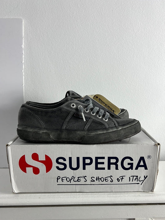 SUPERGA. Grey canvas sneakers, size 41