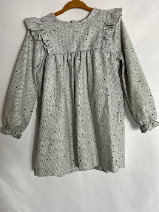 DOÑA CARMEN. Vestido gris textura mini topitos. T 4 Años