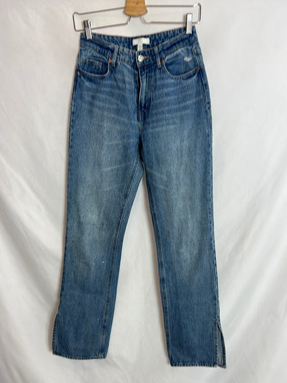 H&amp;M. Denim trousers with a 34-inch opening