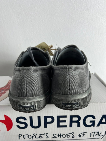 SUPERGA. Zapatillas lona gris T.41