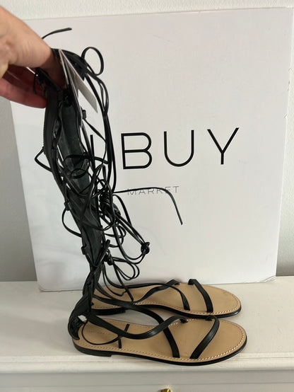 ZARA. Sandalia negra romana T.38