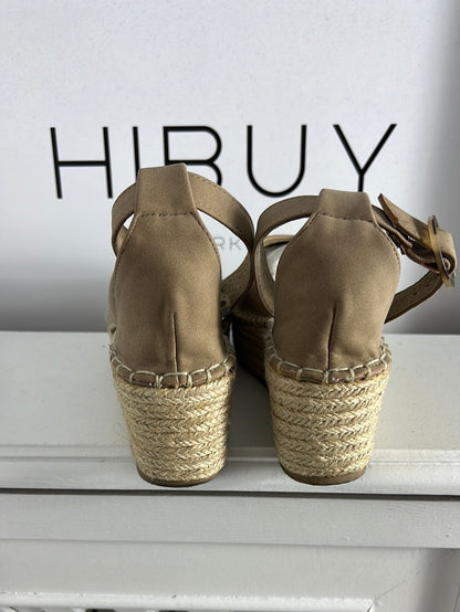 WOMEN´SECRET. Sandalia esparto beige. T 37