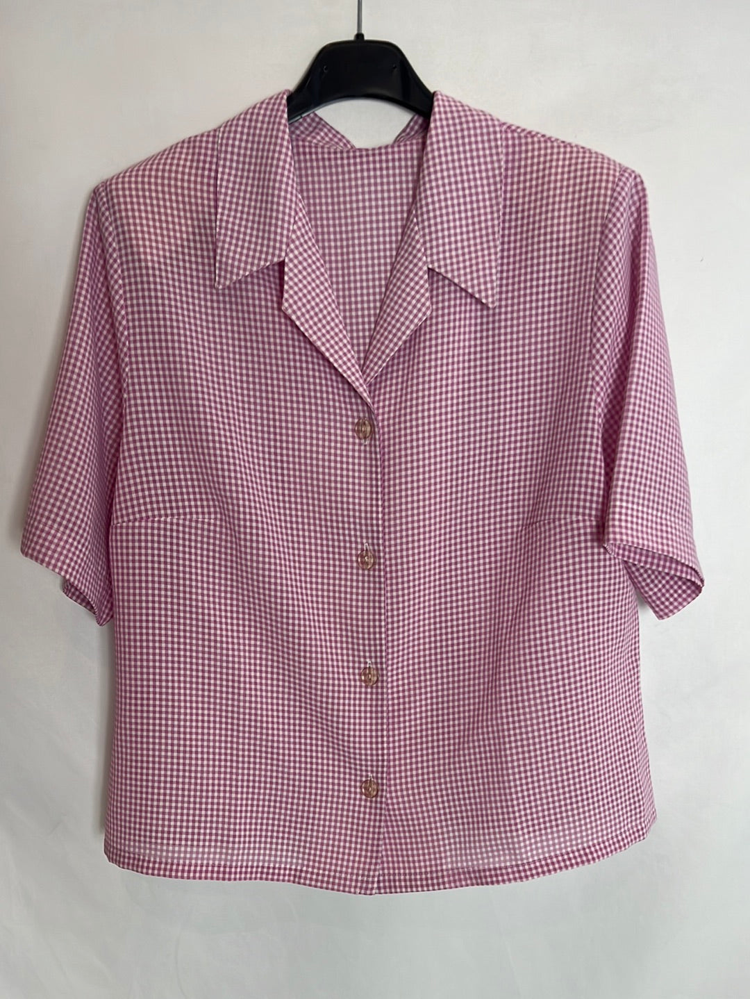 OTRAS. Top de cuadros rosas botones Tu(m)