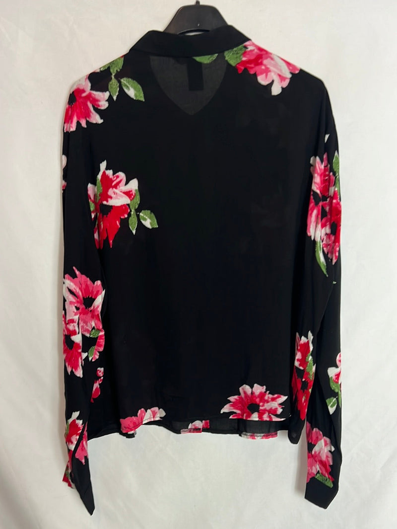 H&M. Blusa negra flores. T 46 (XL)