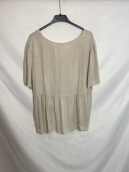 OTRAS. Blusa beige volantes TU (M)
