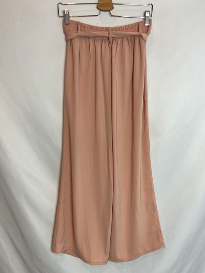 STRADIVARIUS. Pantalón rosa fluido T.l