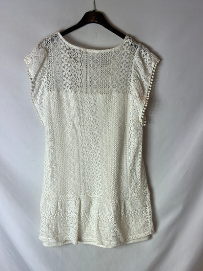 LEFTIES. White lace dress. TS