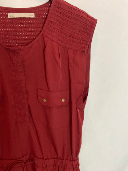 SFERA. Short dress with adjustable waist. TM