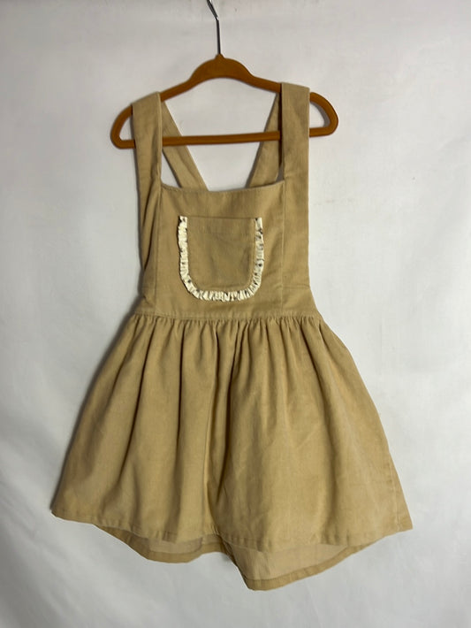 LOLA LIKES. Beige corduroy dungarees with pockets. Size 6 years.