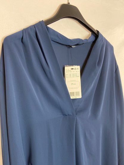 MANGO. Blusa azul fluida T.XL