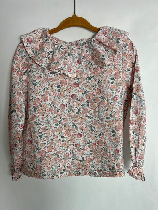 OTRAS. Blusa manga larga flores mini rosas. T 3 años