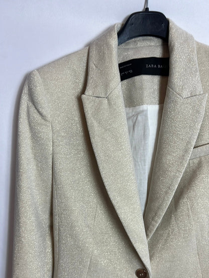 ZARA. Blazer beige hilos dorados. T S