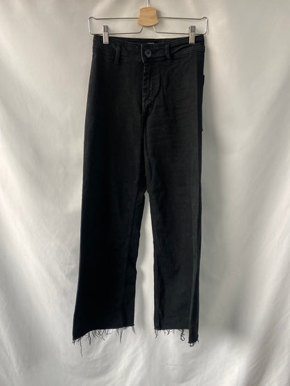 ZARA. Black culotte jeans size 36