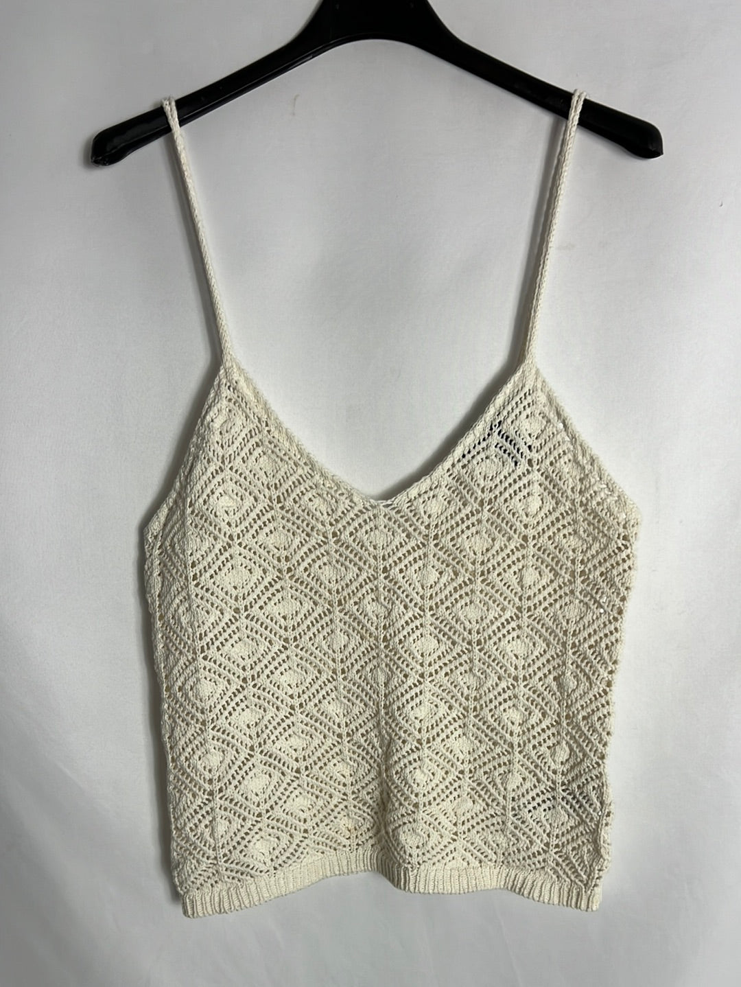 FOREVER 21. Crochet tank top. TM