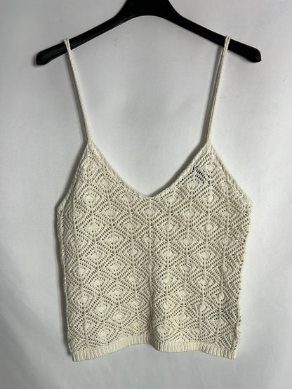 FOREVER 21. Crochet tank top. TM