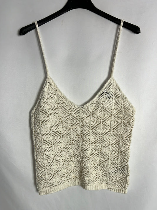 FOREVER 21. Crochet tank top. TM