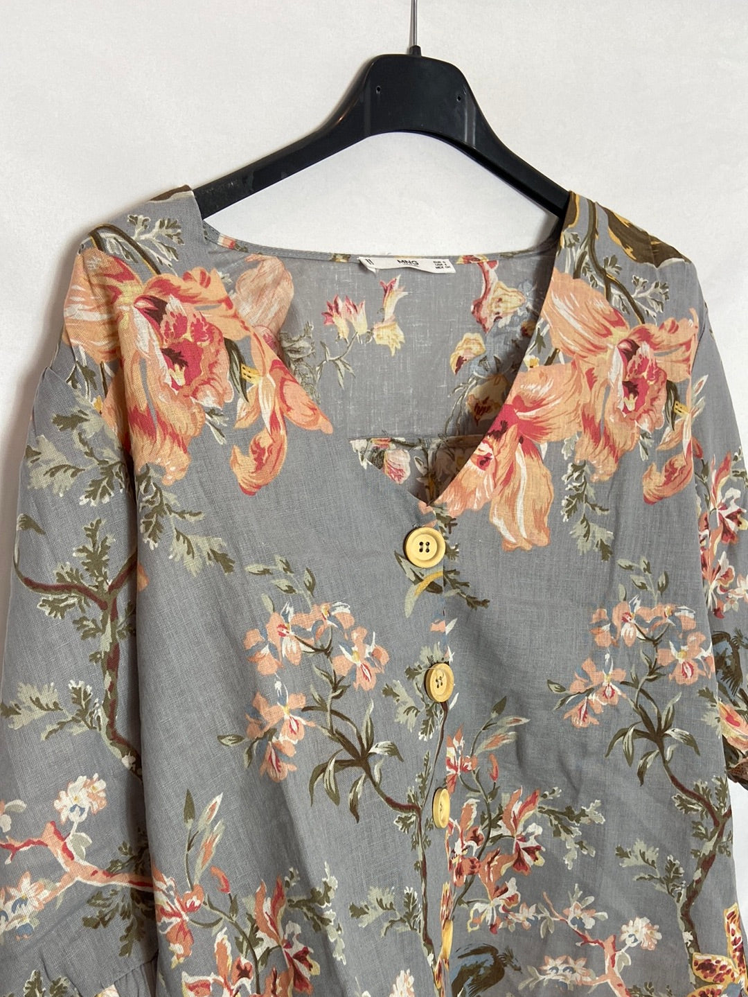 MANGO. Blue floral blouse. TS