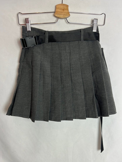 OTHER. Grey pleated skirt/trousers S.xs