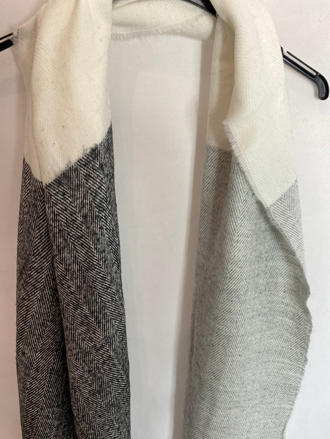 OTRAS. Fular jaspeado. TU