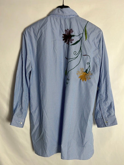ZARA. Blusa larga rayas bordados. T S